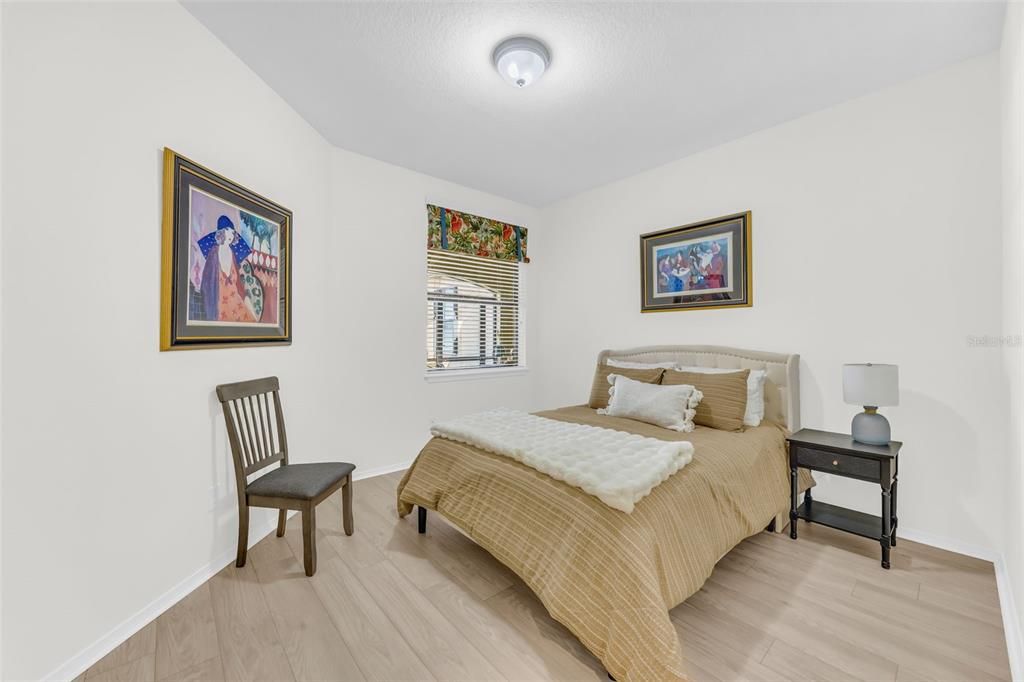 Activo con contrato: $265,000 (2 camas, 2 baños, 1461 Pies cuadrados)