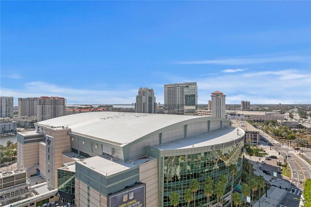 For Rent: $16,000 (2 beds, 2 baths, 2050 Square Feet)