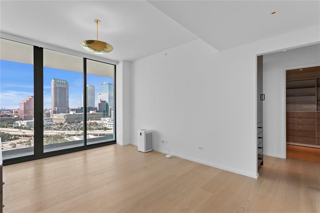 For Rent: $16,000 (2 beds, 2 baths, 2050 Square Feet)