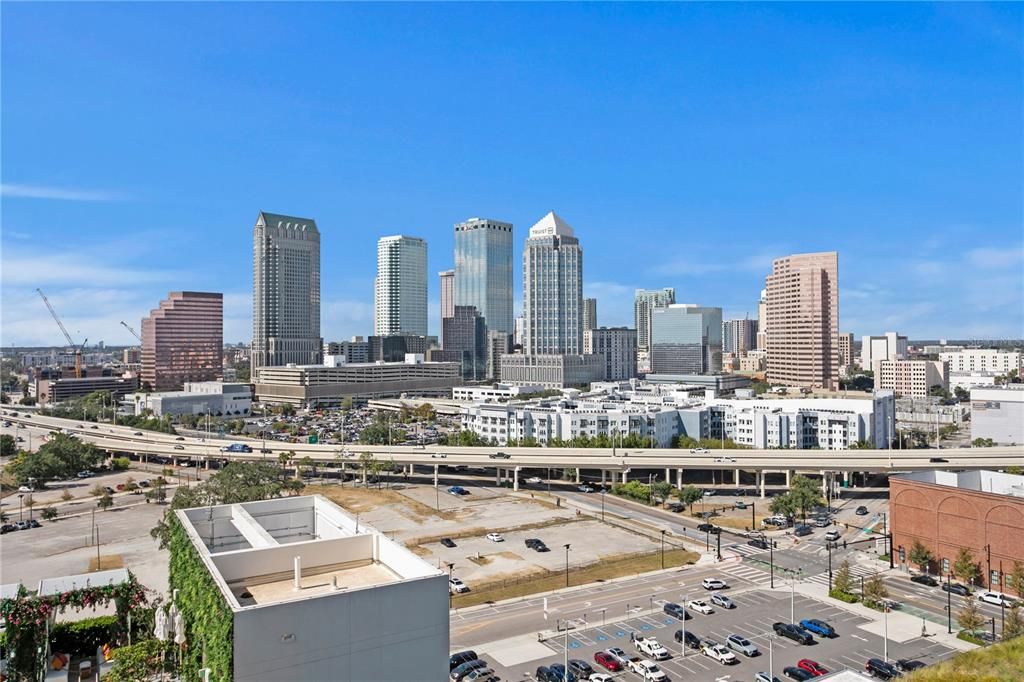 For Rent: $16,000 (2 beds, 2 baths, 2050 Square Feet)