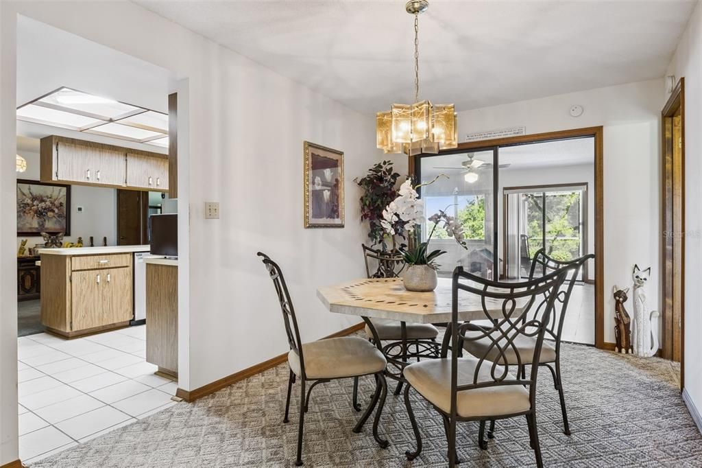 Activo con contrato: $339,900 (3 camas, 2 baños, 2014 Pies cuadrados)