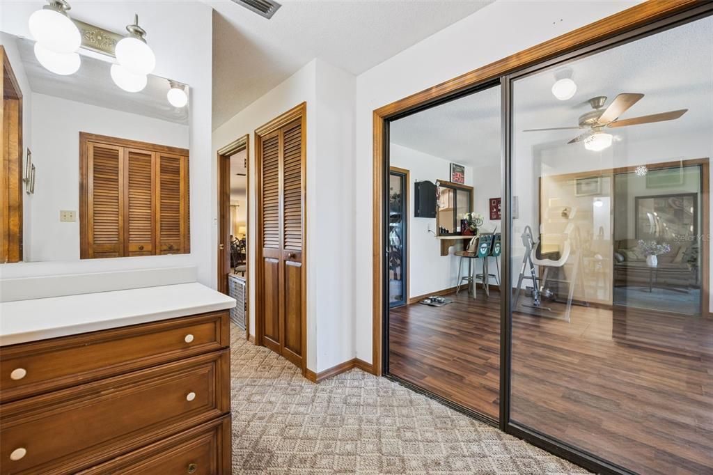 Activo con contrato: $339,900 (3 camas, 2 baños, 2014 Pies cuadrados)