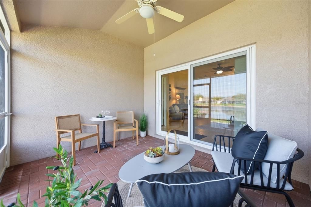 На продажу: $335,000 (2 спален, 2 ванн, 1722 Квадратных фут)