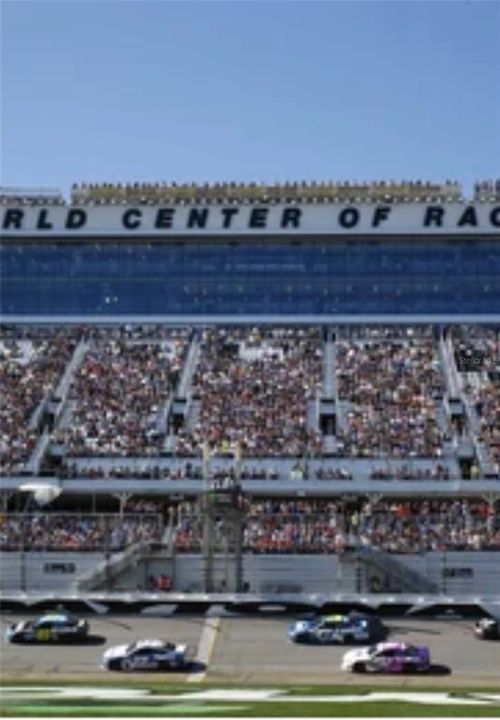 For Sale: $697,000 (0.14 acres)