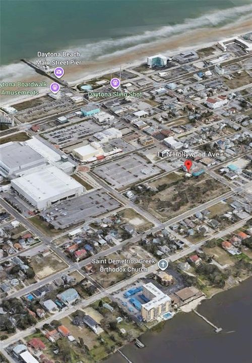 For Sale: $697,000 (0.14 acres)