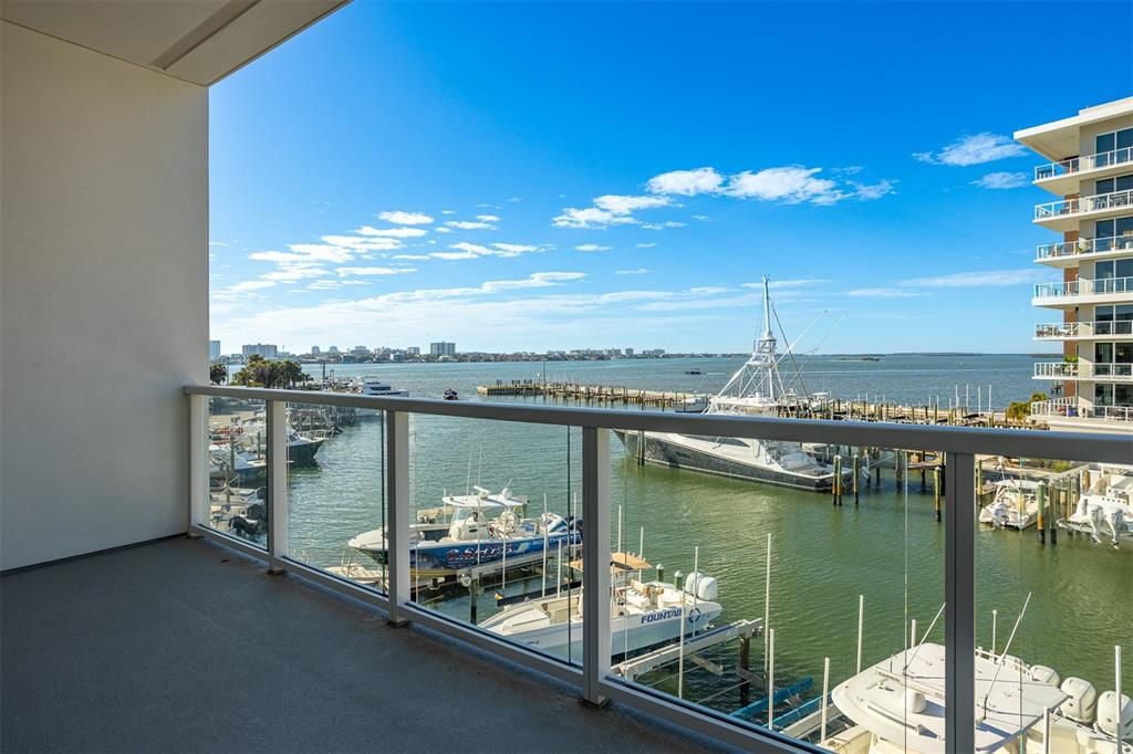 En Venta: $1,930,000 (3 camas, 3 baños, 3323 Pies cuadrados)