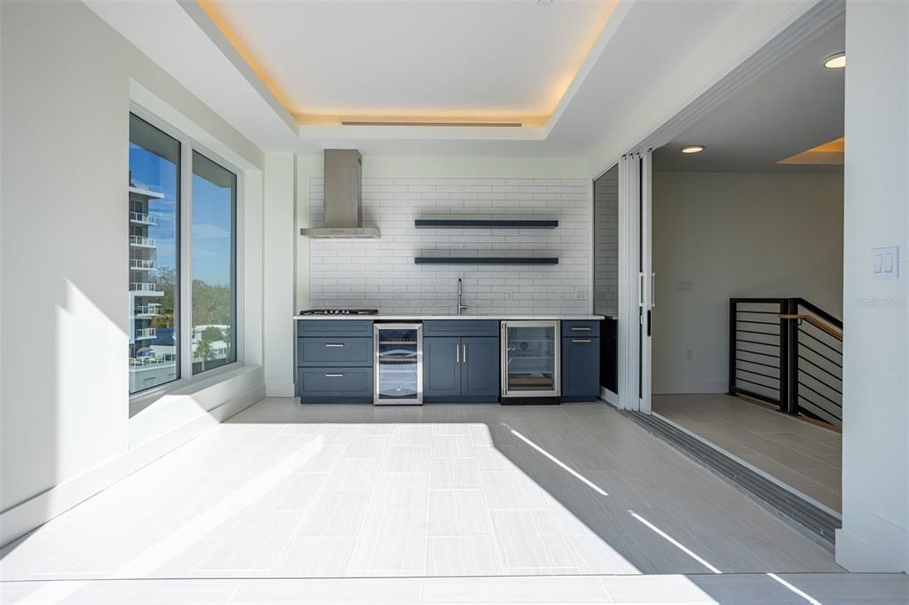 En Venta: $1,930,000 (3 camas, 3 baños, 3323 Pies cuadrados)