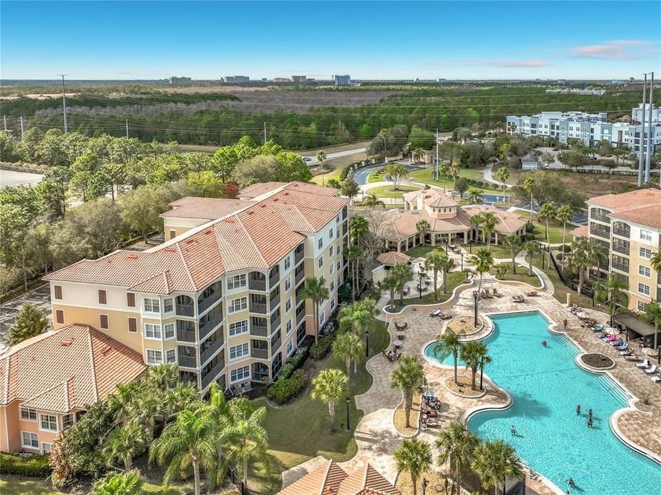 Active With Contract: $264,990 (2 beds, 2 baths, 1178 Square Feet)