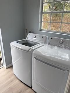 Active With Contract: $415,000 (2 beds, 2 baths, 1280 Square Feet)