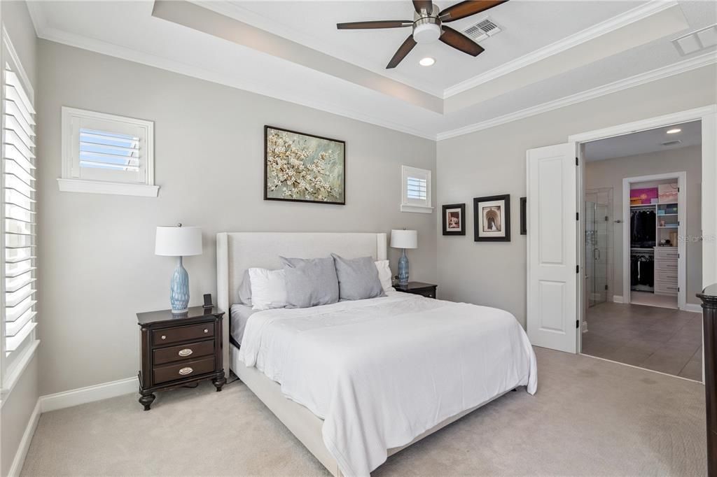 Activo con contrato: $1,149,500 (5 camas, 4 baños, 3765 Pies cuadrados)