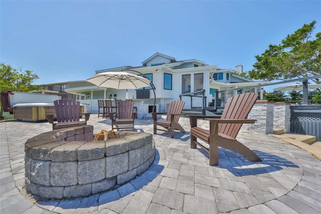For Sale: $1,999,999 (4 beds, 3 baths, 3398 Square Feet)