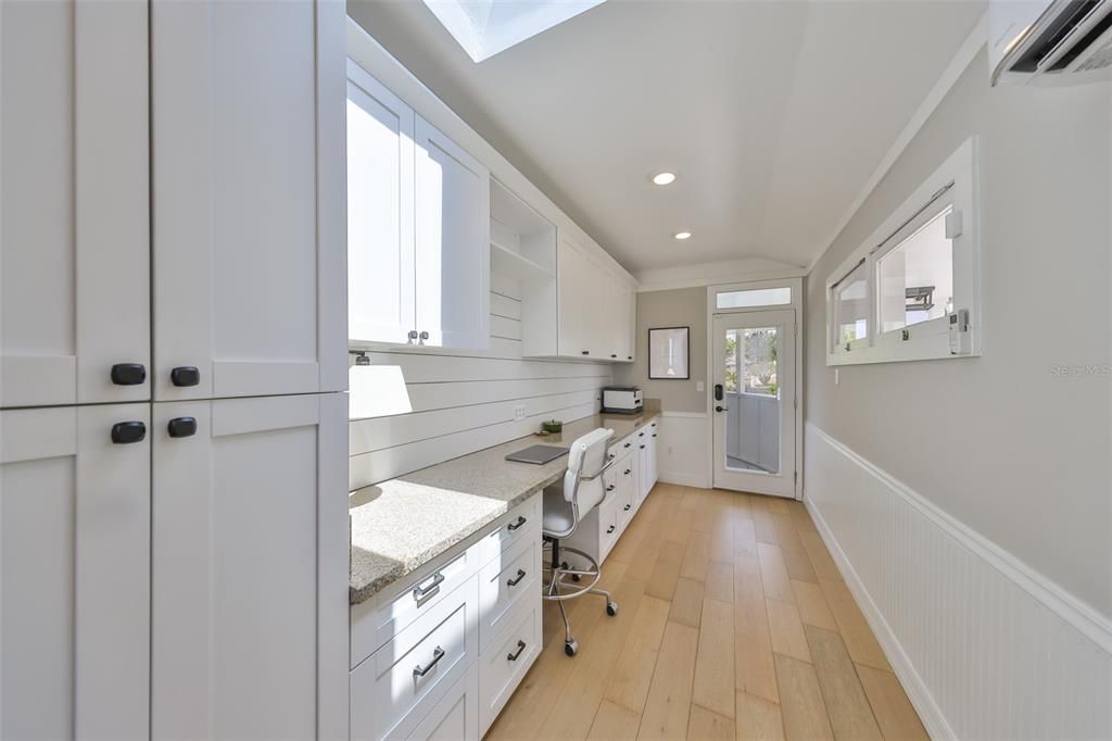 For Sale: $1,999,999 (4 beds, 3 baths, 3398 Square Feet)