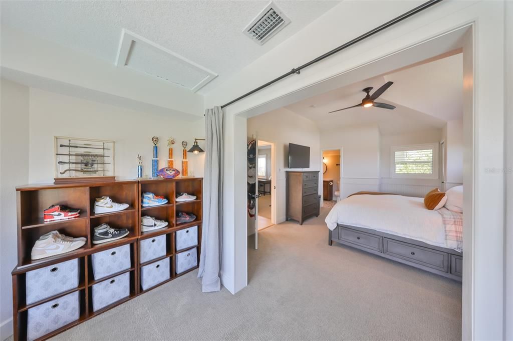 For Sale: $1,999,999 (4 beds, 3 baths, 3398 Square Feet)