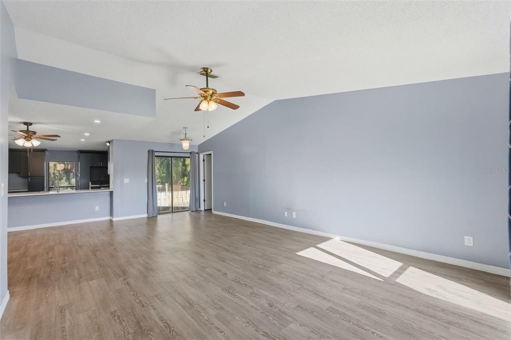 For Sale: $465,000 (3 beds, 2 baths, 1766 Square Feet)