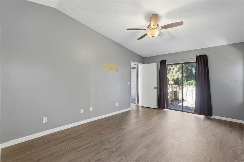 For Sale: $465,000 (3 beds, 2 baths, 1766 Square Feet)