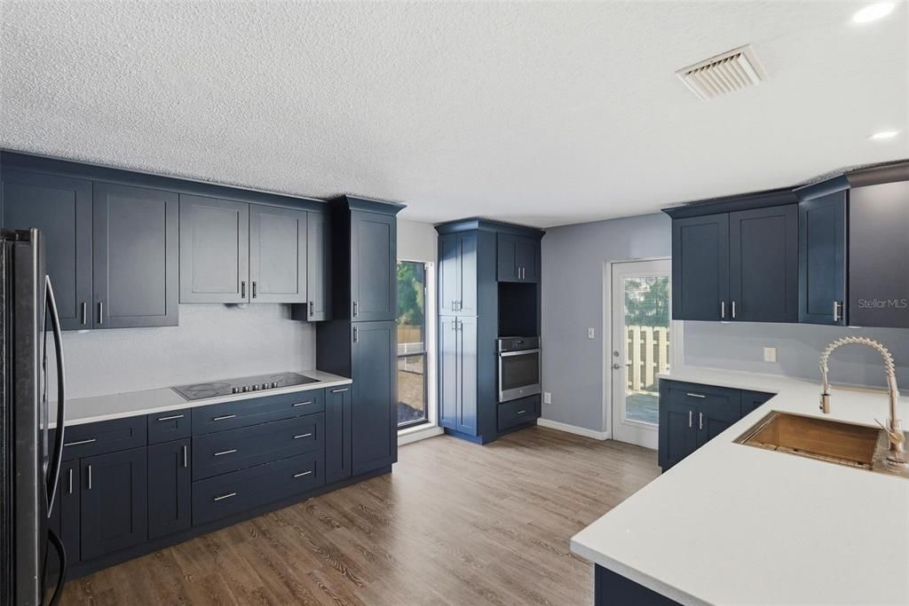 For Sale: $465,000 (3 beds, 2 baths, 1766 Square Feet)