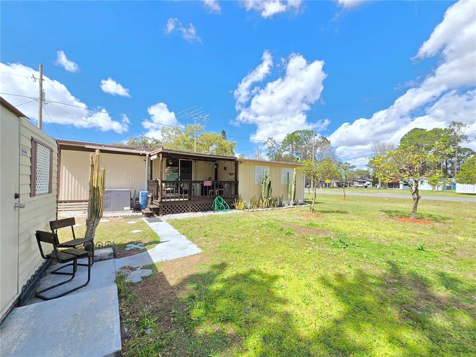 待售: $149,900 (3 贝兹, 1 浴室, 564 平方英尺)