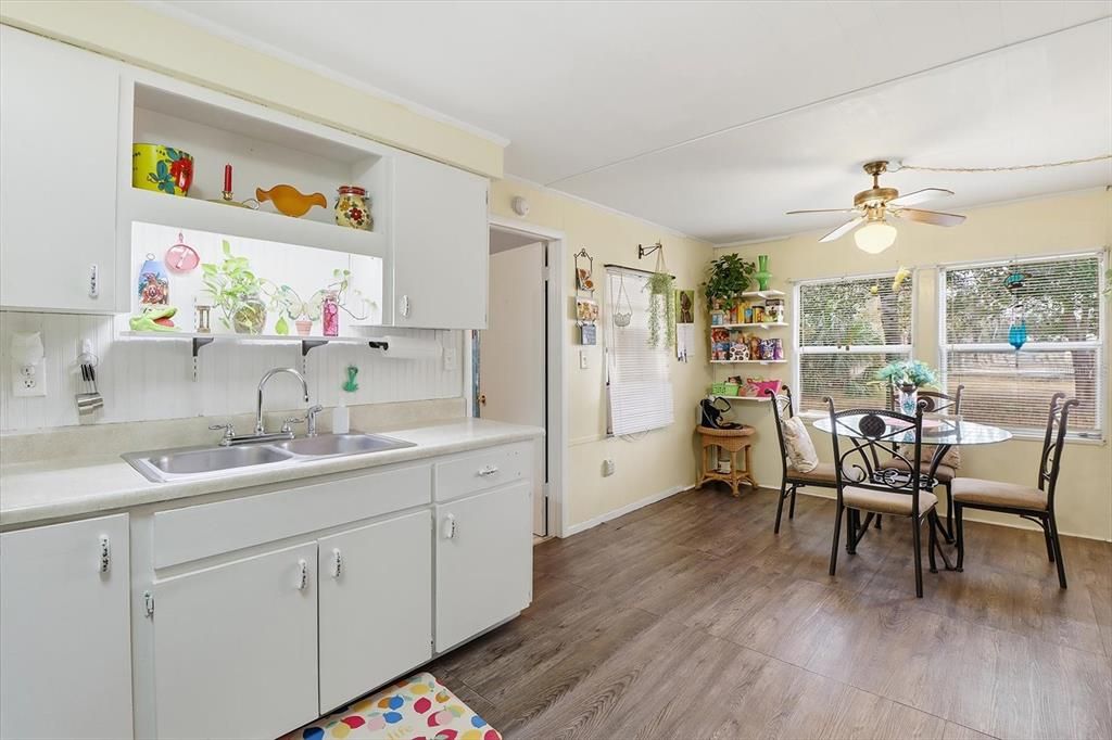 En Venta: $139,900 (2 camas, 1 baños, 966 Pies cuadrados)