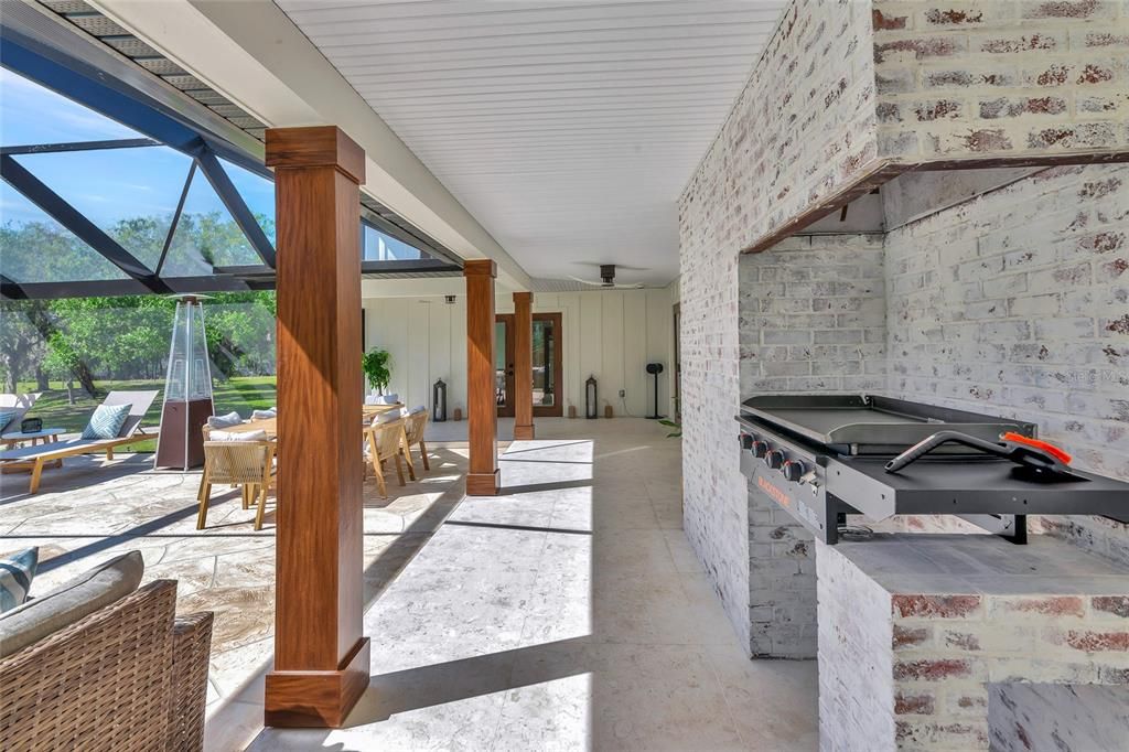For Sale: $1,799,999 (4 beds, 3 baths, 3800 Square Feet)