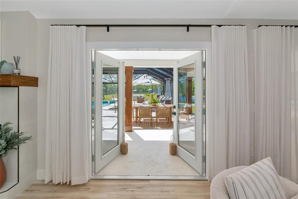 For Sale: $1,799,999 (4 beds, 3 baths, 3800 Square Feet)