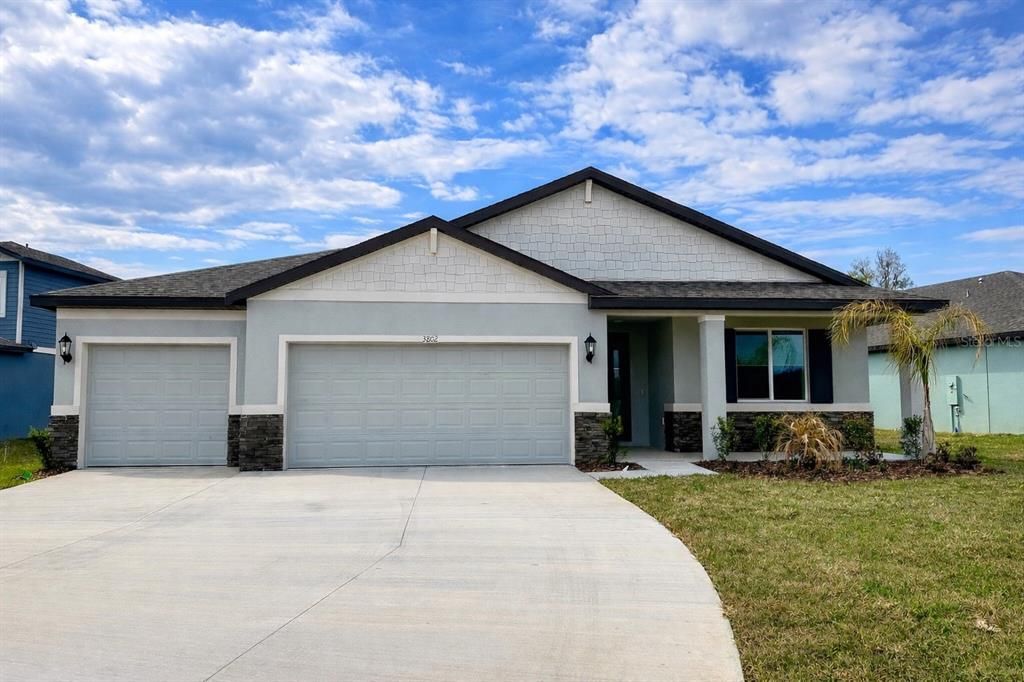 Recently Sold: $446,070 (4 beds, 3 baths, 2486 Square Feet)