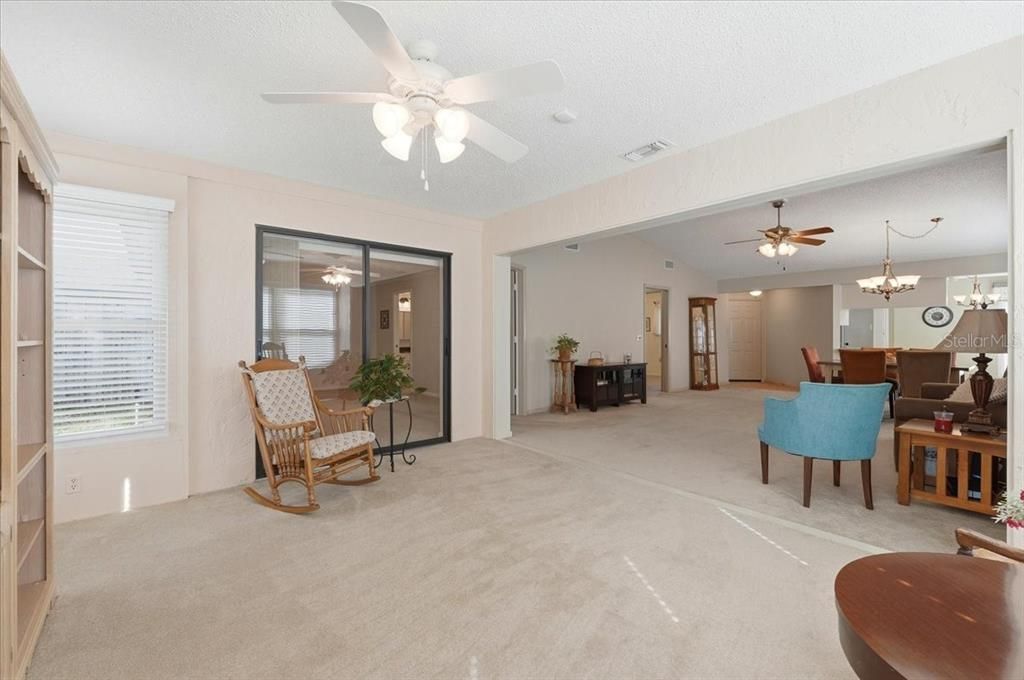 Active With Contract: $249,000 (2 beds, 2 baths, 1526 Square Feet)