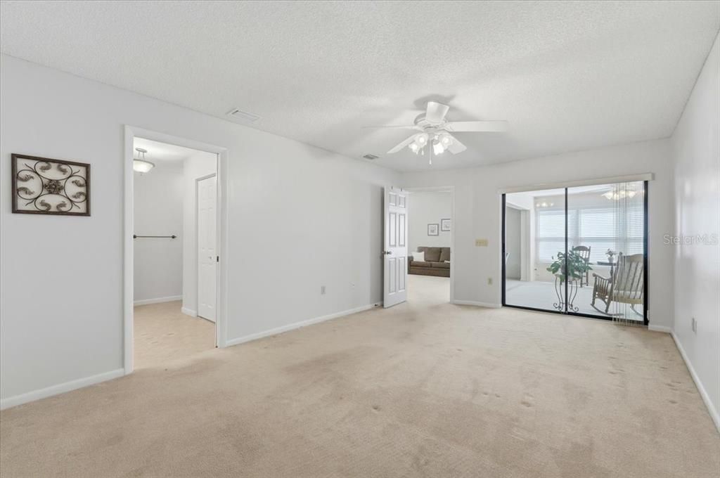 Active With Contract: $249,000 (2 beds, 2 baths, 1526 Square Feet)