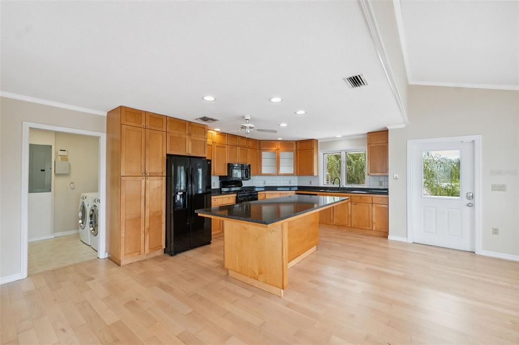 En Venta: $1,859,900 (4 camas, 4 baños, 3412 Pies cuadrados)
