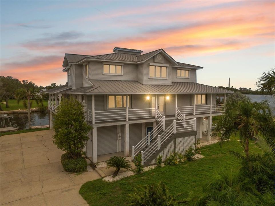 En Venta: $1,859,900 (4 camas, 4 baños, 3412 Pies cuadrados)