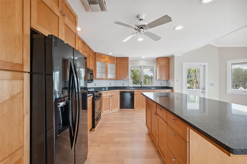 En Venta: $1,859,900 (4 camas, 4 baños, 3412 Pies cuadrados)