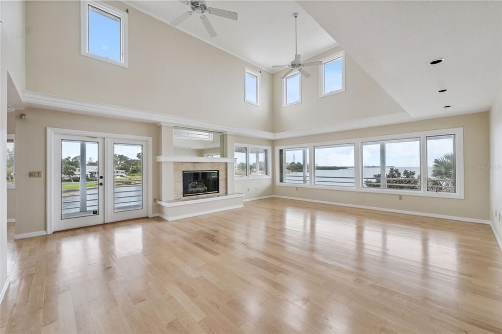 En Venta: $1,859,900 (4 camas, 4 baños, 3412 Pies cuadrados)