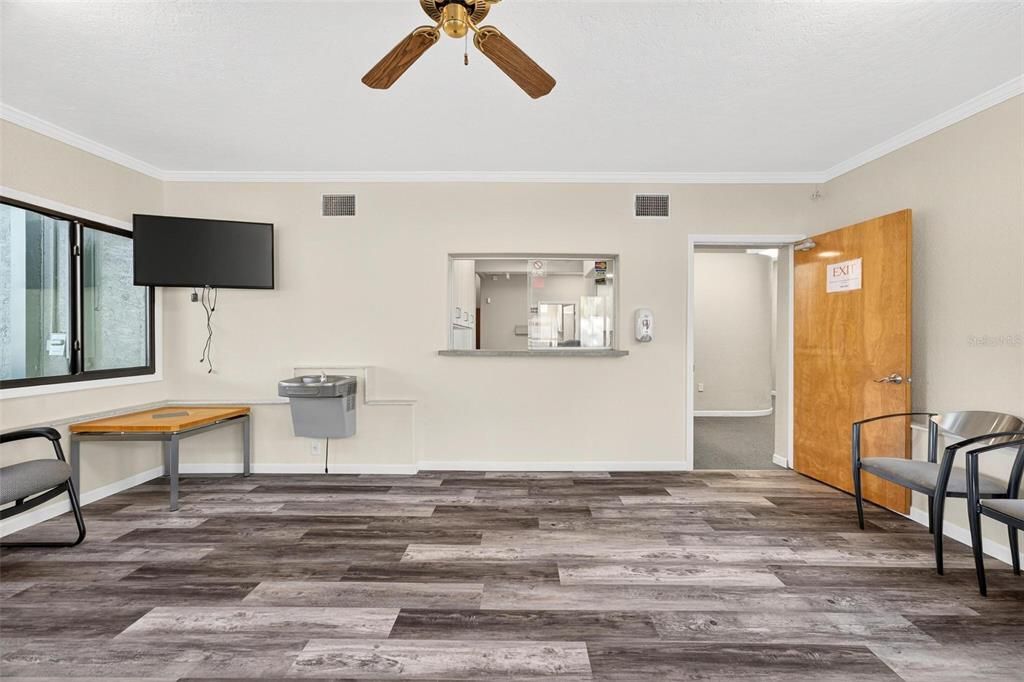 For Sale: $500,000 (0 beds, 0 baths, 1950 Square Feet)