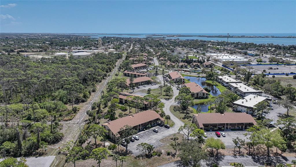 En Venta: $169,900 (2 camas, 2 baños, 921 Pies cuadrados)