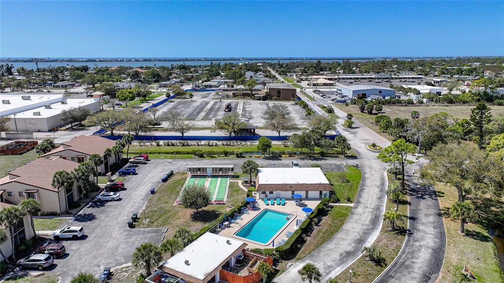 En Venta: $169,900 (2 camas, 2 baños, 921 Pies cuadrados)