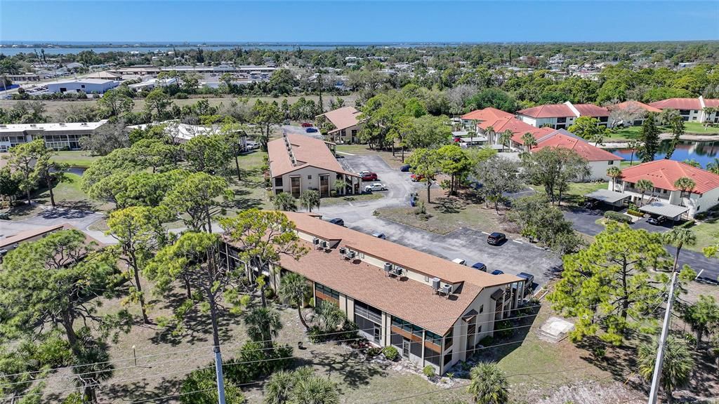 En Venta: $169,900 (2 camas, 2 baños, 921 Pies cuadrados)