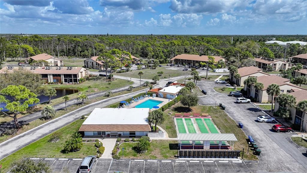 En Venta: $169,900 (2 camas, 2 baños, 921 Pies cuadrados)