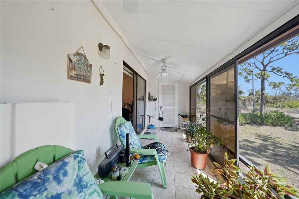 En Venta: $169,900 (2 camas, 2 baños, 921 Pies cuadrados)