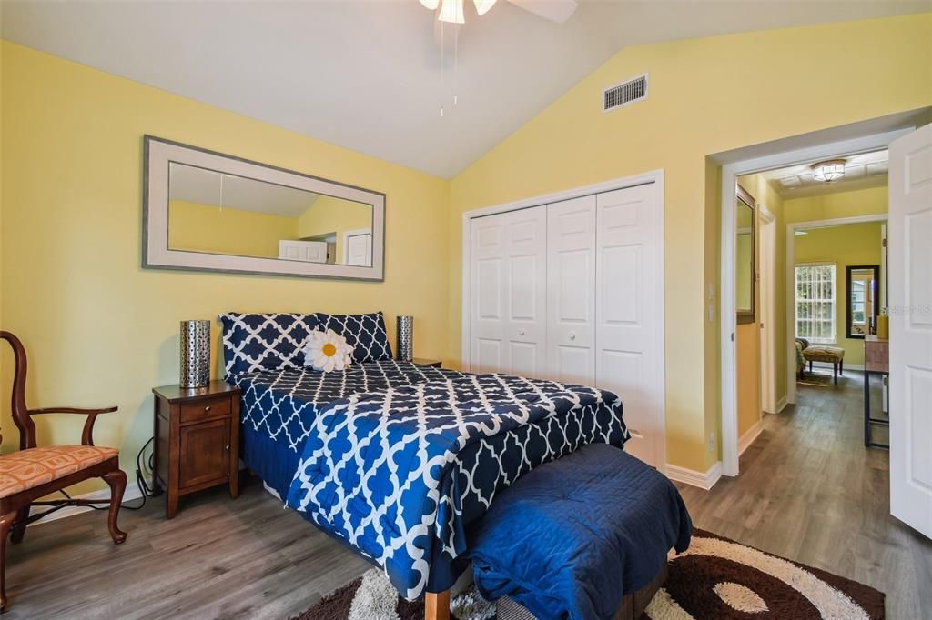 For Rent: $2,650 (3 beds, 2 baths, 2300 Square Feet)