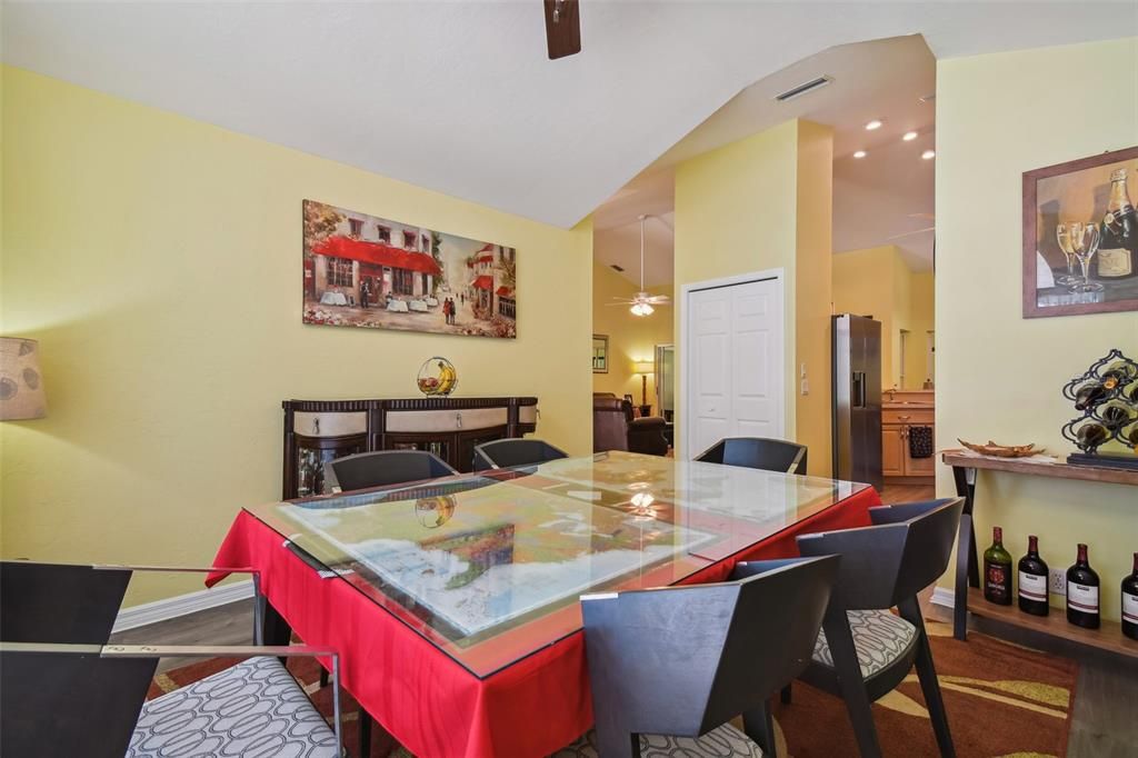 For Rent: $2,650 (3 beds, 2 baths, 2300 Square Feet)