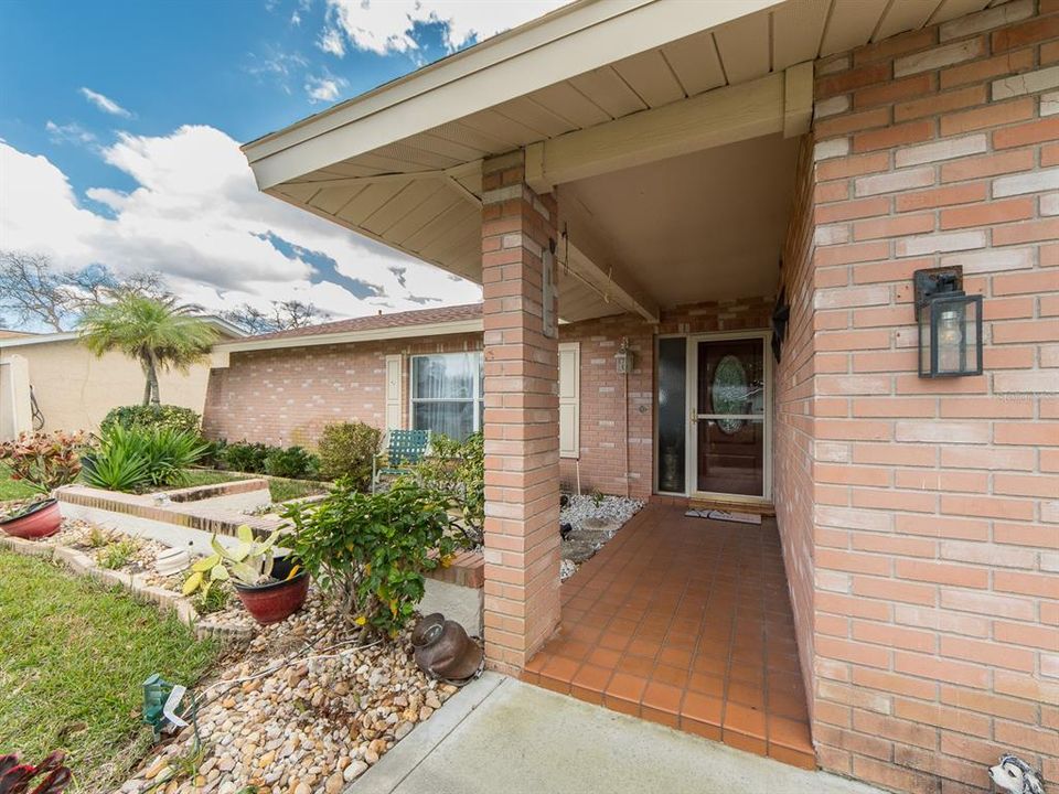 На продажу: $579,900 (3 спален, 2 ванн, 1680 Квадратных фут)