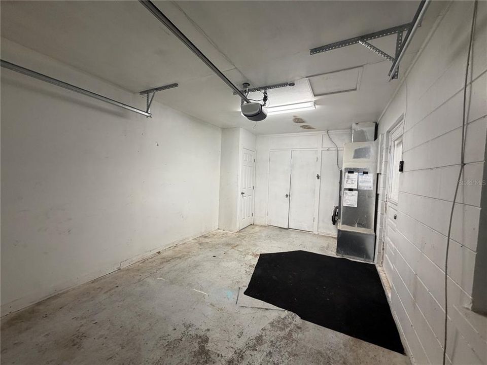 出租: $1,600 (2 贝兹, 1 浴室, 792 平方英尺)