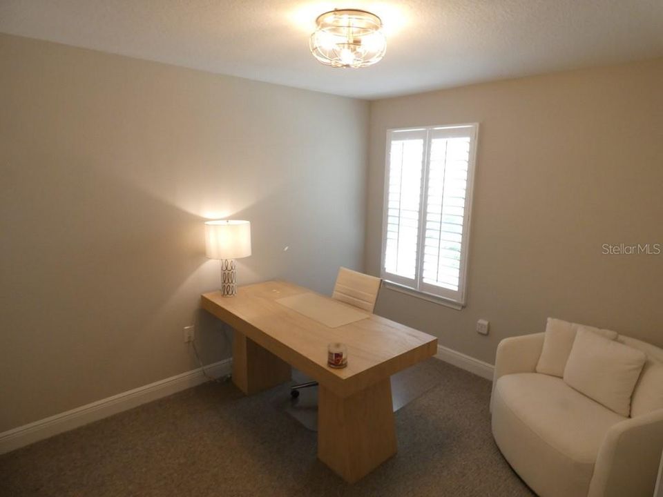 For Sale: $390,000 (3 beds, 2 baths, 1667 Square Feet)