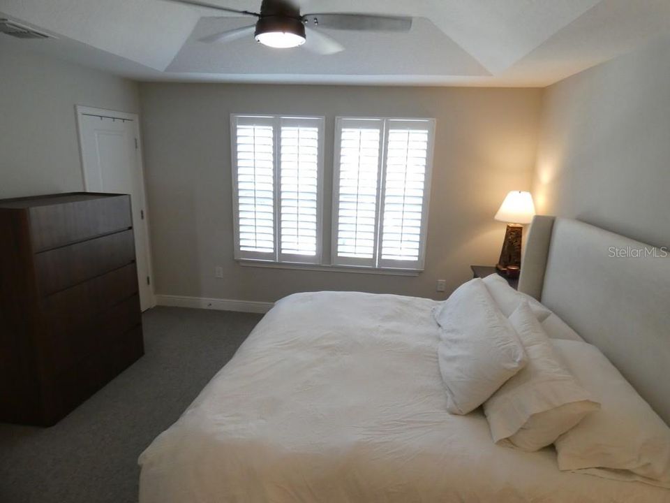 For Sale: $390,000 (3 beds, 2 baths, 1667 Square Feet)