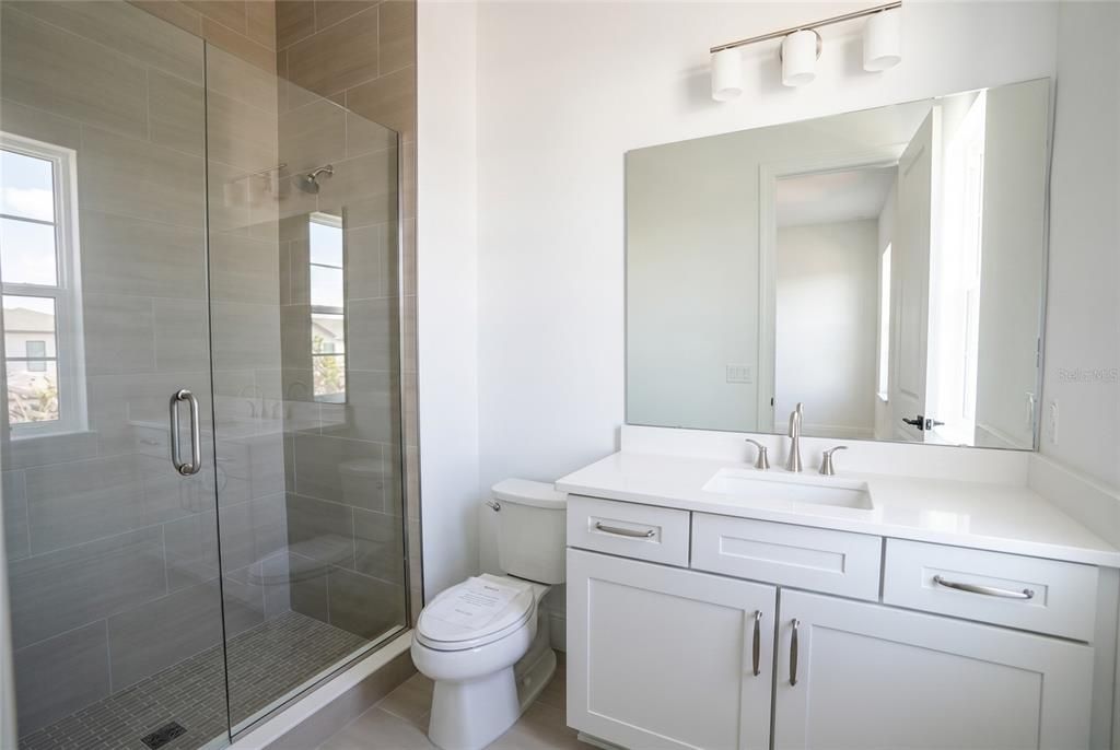For Sale: $2,989,000 (5 beds, 6 baths, 6706 Square Feet)
