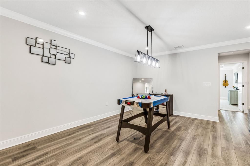 En Venta: $489,900 (4 camas, 3 baños, 2574 Pies cuadrados)
