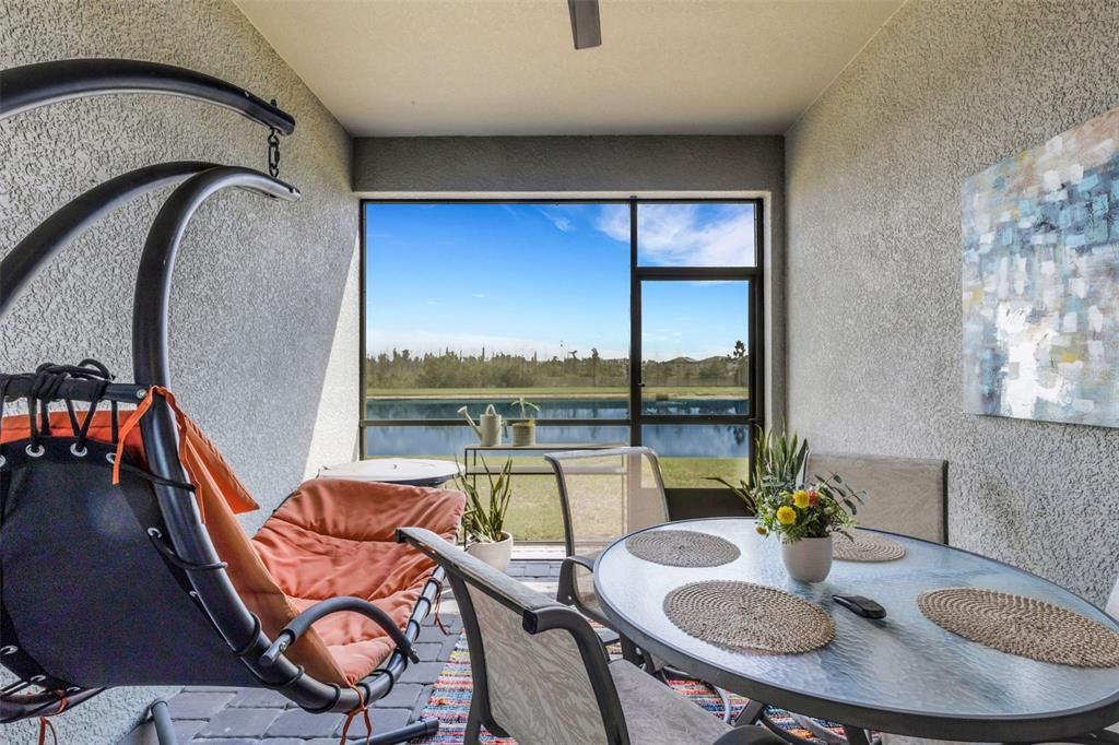 En Venta: $489,900 (4 camas, 3 baños, 2574 Pies cuadrados)