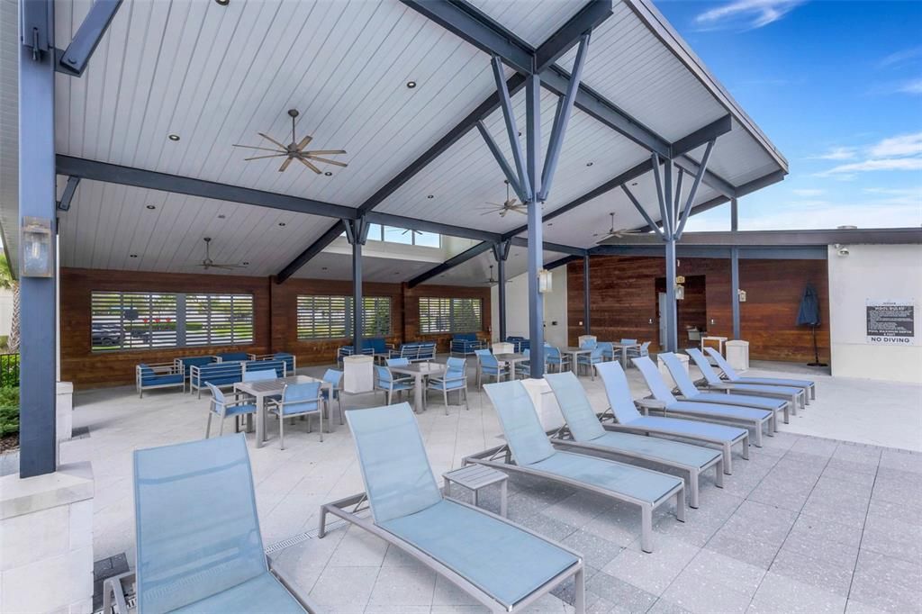En Venta: $489,900 (4 camas, 3 baños, 2574 Pies cuadrados)