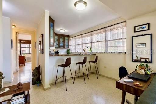 В аренду: $2,800 (2 спален, 1 ванн, 900 Квадратных фут)