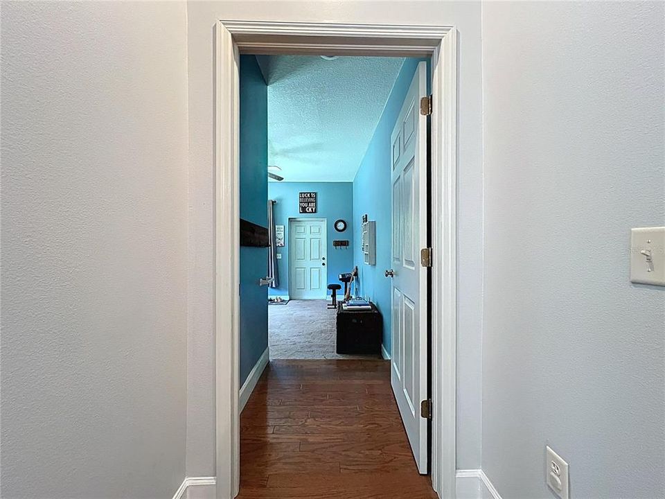 Activo con contrato: $799,900 (4 camas, 3 baños, 3018 Pies cuadrados)