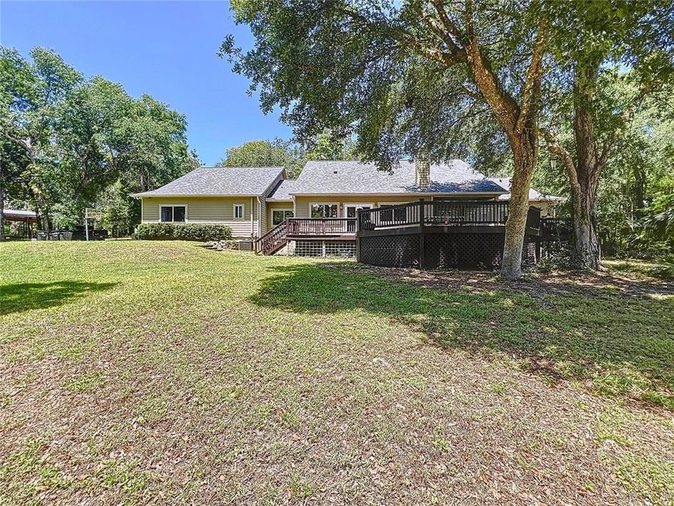 Activo con contrato: $799,900 (4 camas, 3 baños, 3018 Pies cuadrados)